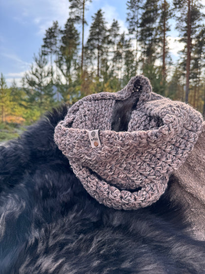 Infinity scarf